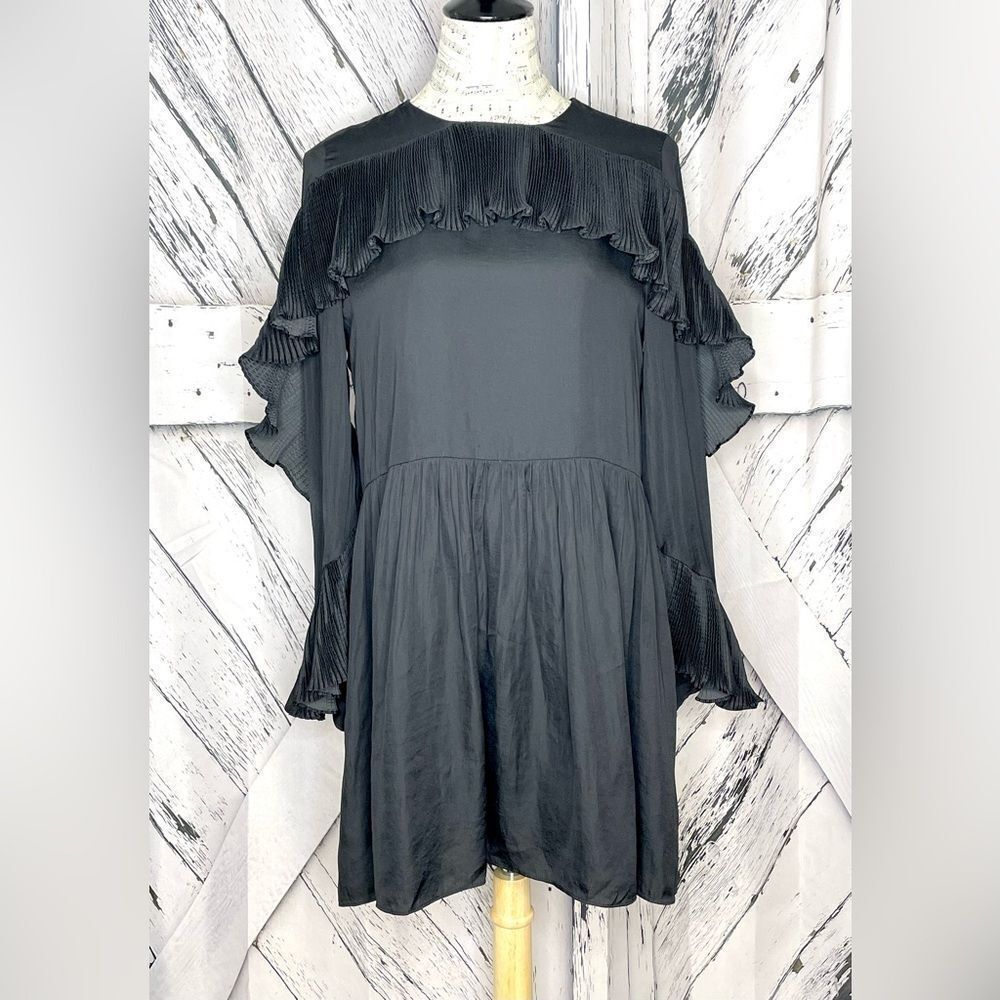 DRA Los Angeles Black Ruffled Dress S